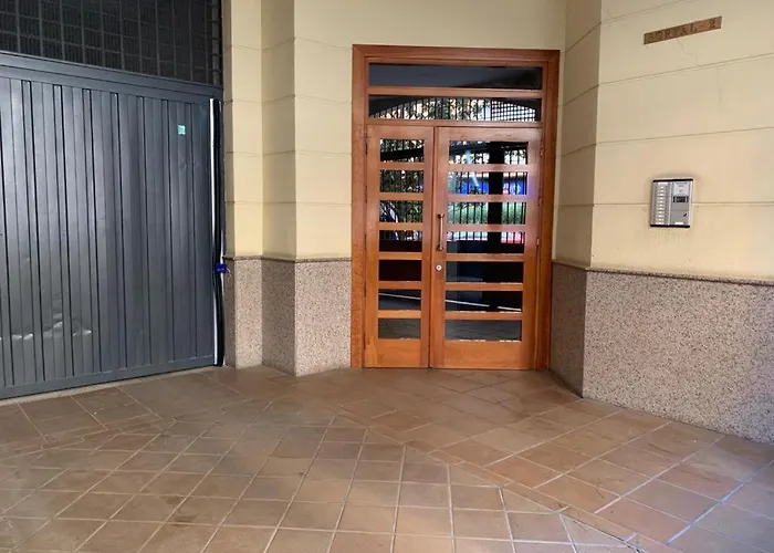 Apartamento con encanto y parking privado y gratuito