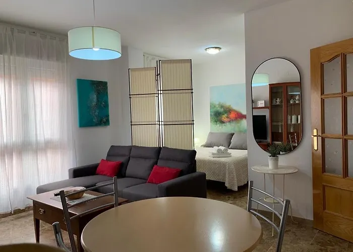 Apartamento con encanto y parking privado y gratuito